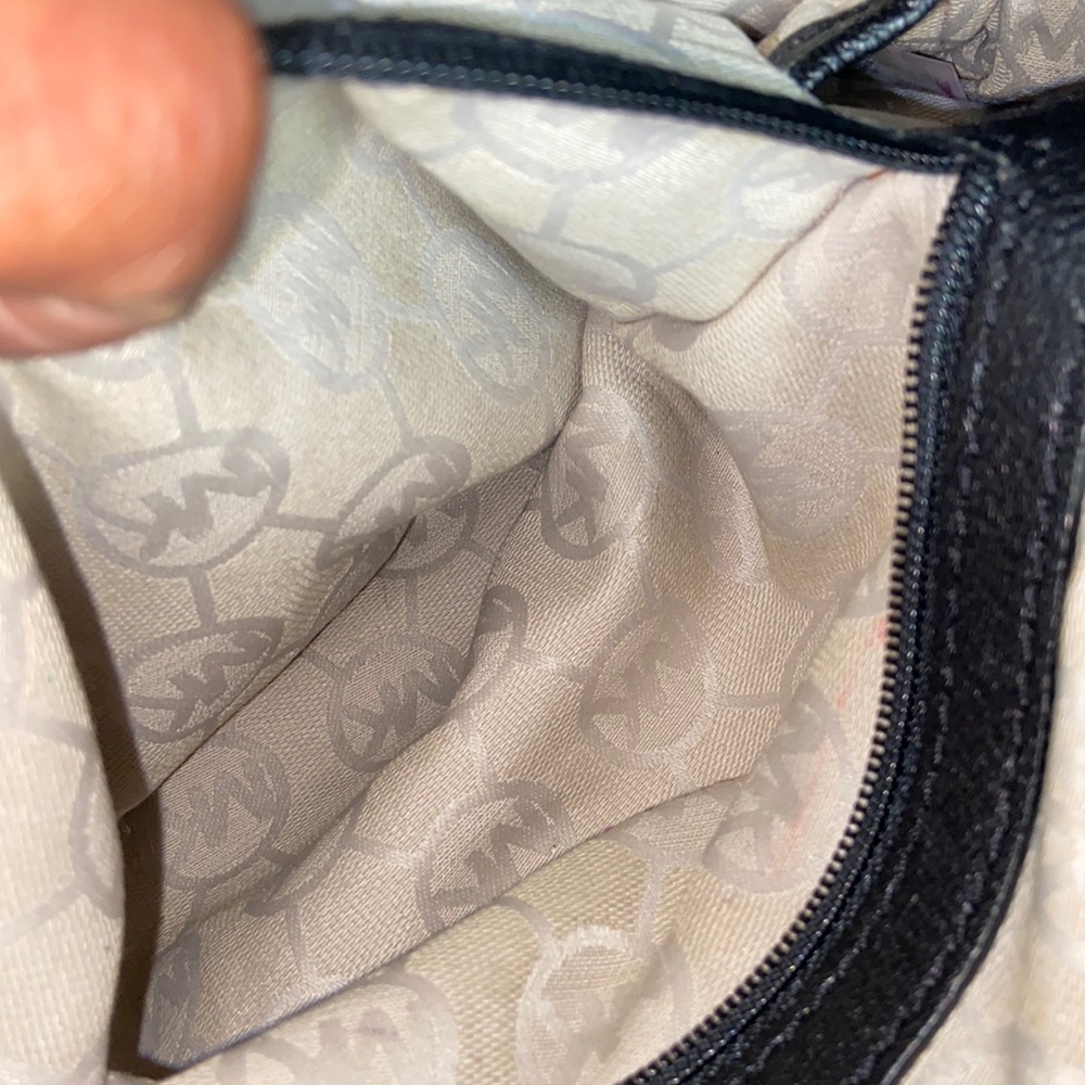 Michael Michael Kors Hamilton Leather Tote - Picture 13 of 15